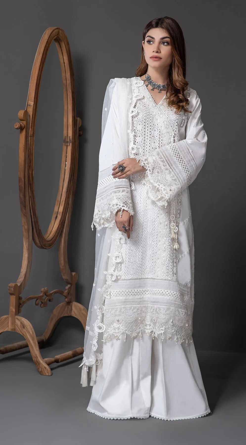 Anaya Unstitched 3 Piece Kainat