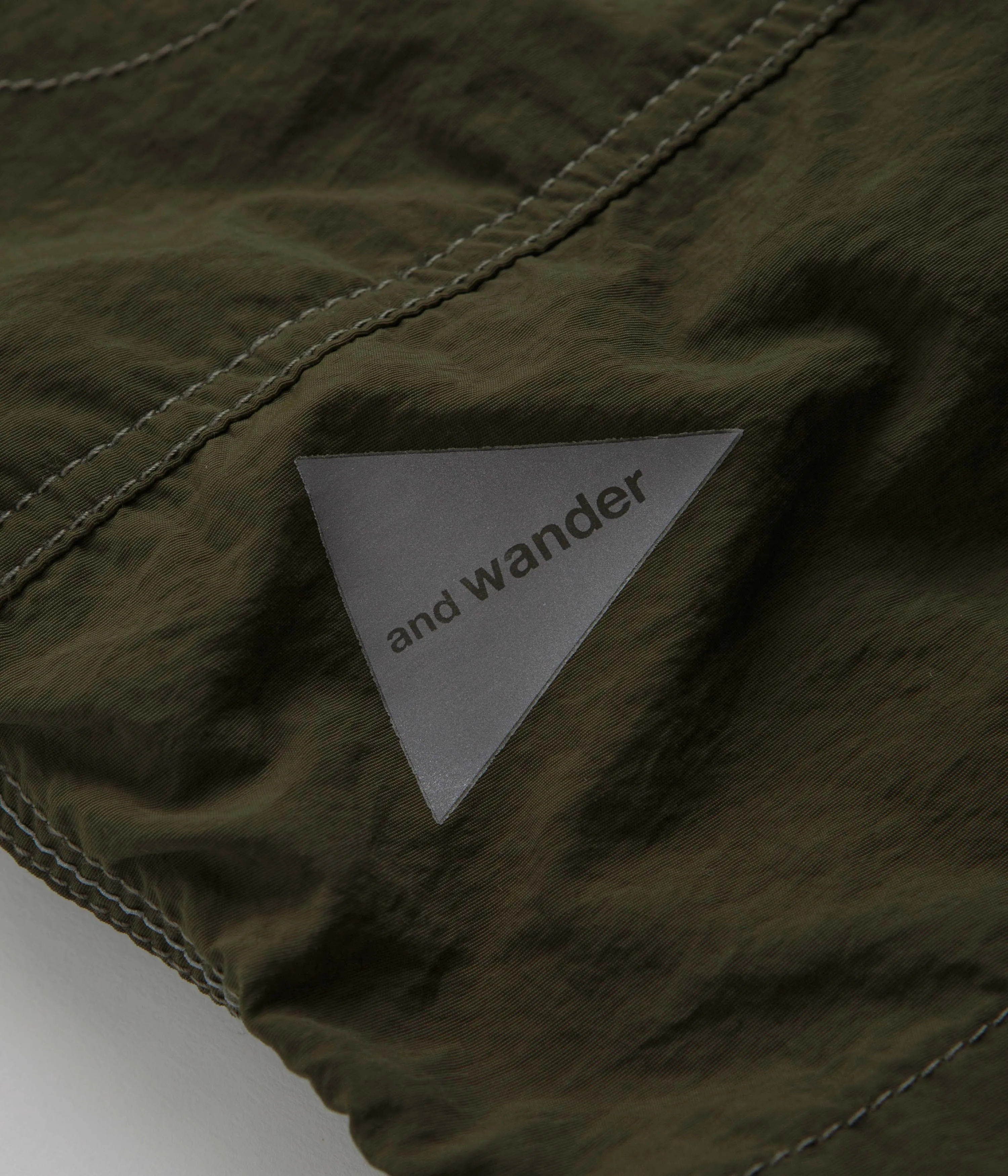 and wander Ny Taffeta Hiker Shorts - Dark Khaki