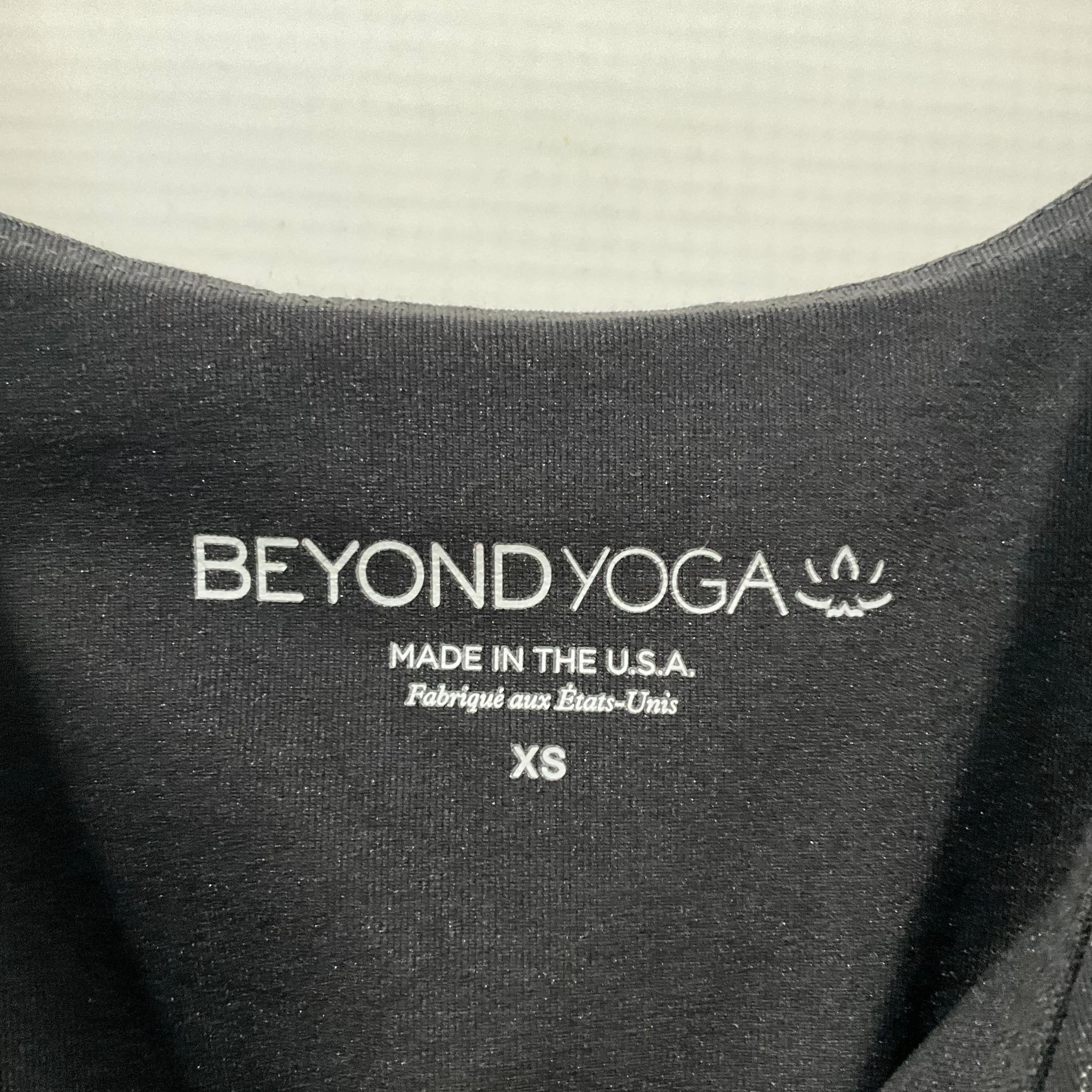 Black Athletic Bra Beyond Yoga, Size Xs