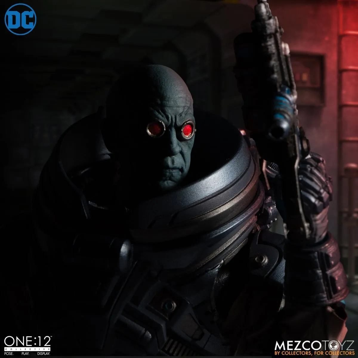 DC Comics Mezco One:12 Collective Deluxe Mr. Freeze