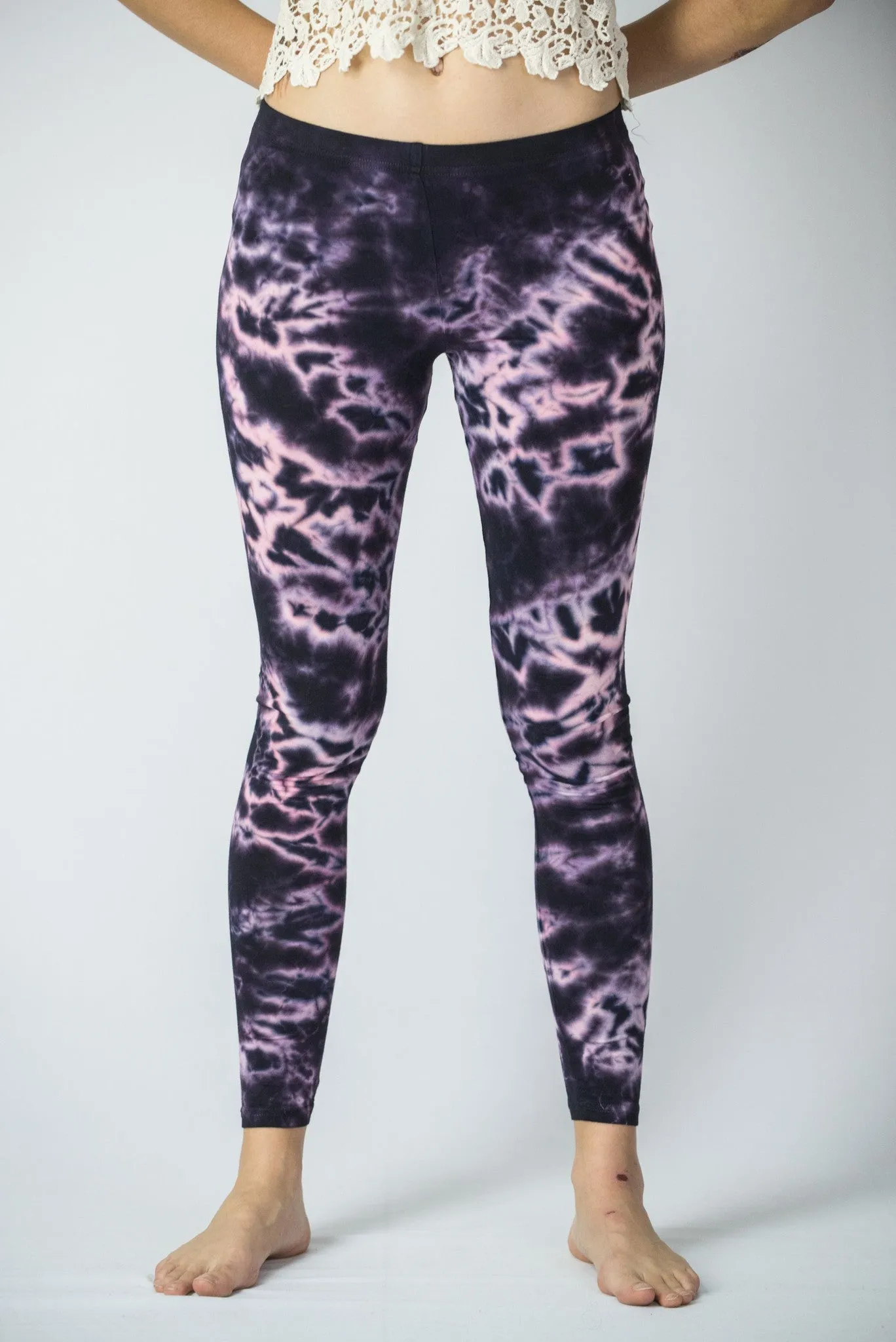 Marble Tie Dye Cotton Leggings in Dark Violet