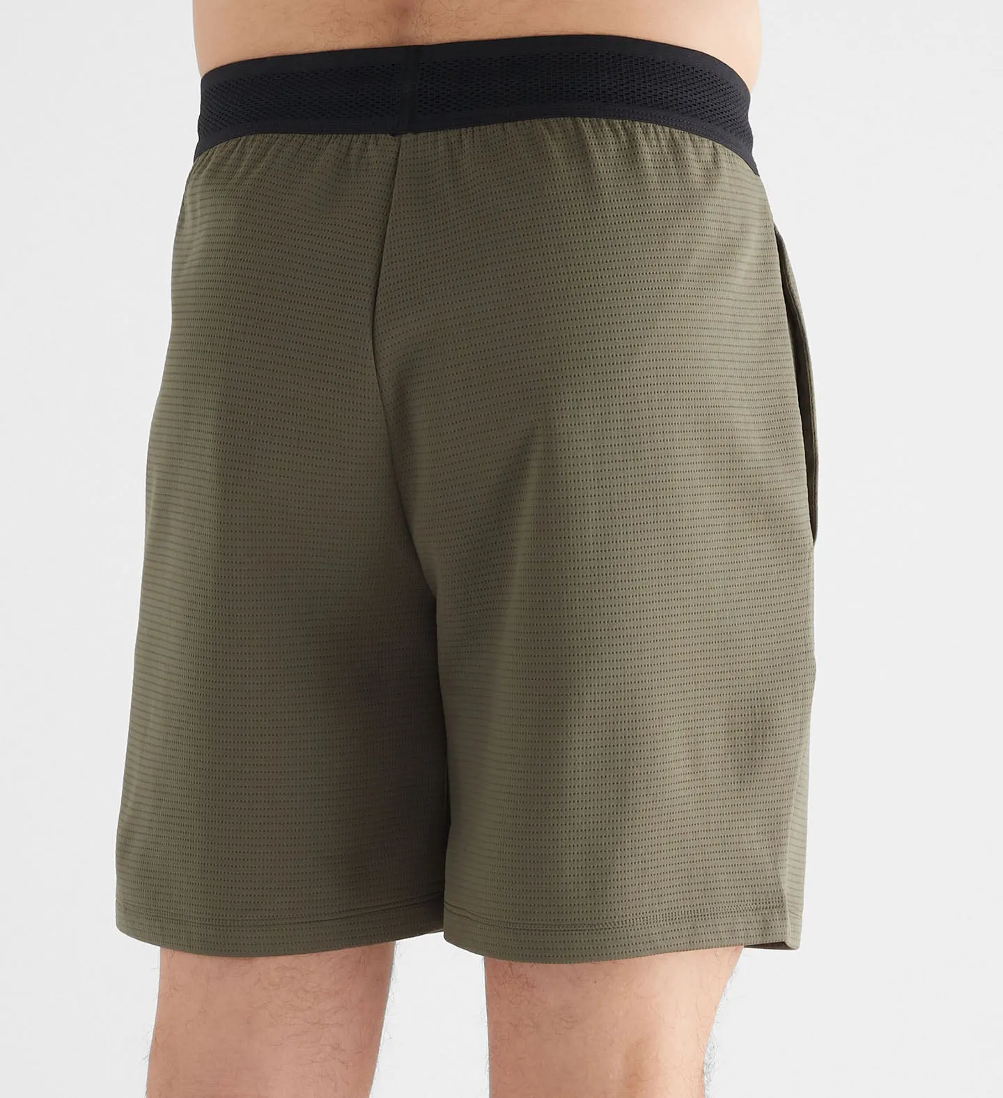 Men's Textured Knit Short 7"